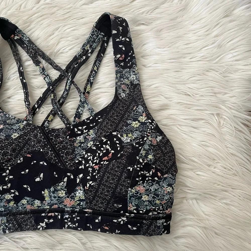 {Lululemon} Free To Be Serene Bra in Assemblage Alpine White Multi - Women’s 4